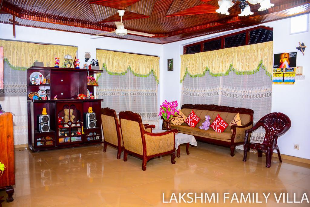 Lakshmi Family Villa Негомбо Екстериор снимка